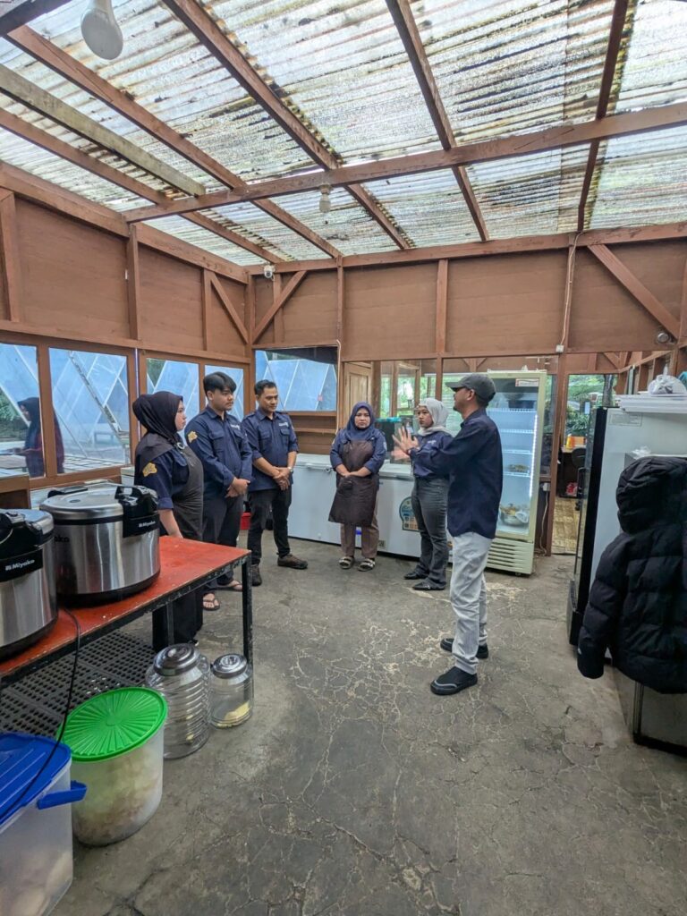 Holding Perkebunan Nusantara Dorong Pemberdayaan Pemuda Melalui Wisata Rancabali PTPN I Regional 2