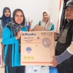 Holding Perkebunan Nusantara Melalui PTPN IV PalmCo Regional 4 Salurkan Bantuan Pendidikan ke SD Kelas Jauh Renah Mendaluh