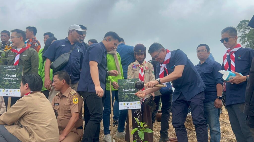 Dukung Agenda Keberlanjutan Holding Perkebunan Nusantara, PTPN I Regional 2 Tanam Ribuan Pohon dalam Peringatan Sumpah Pemuda
