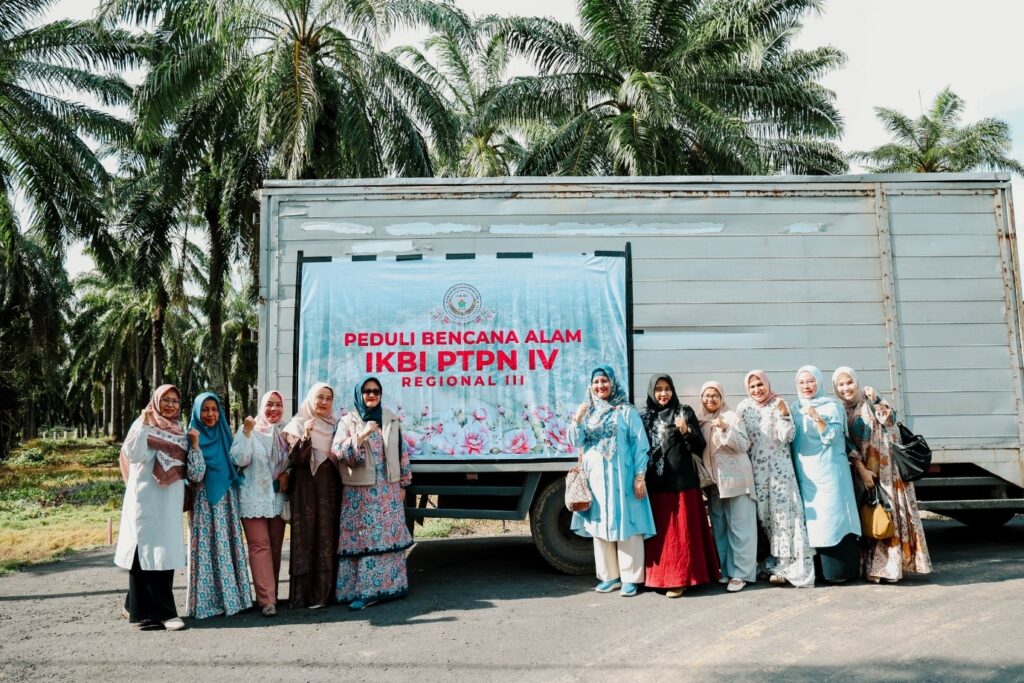 Gerak Cepat Holding Perkebunan Nusantara, PTPN IV Regional III Bantu Korban Bencana di Tiga Provinsi