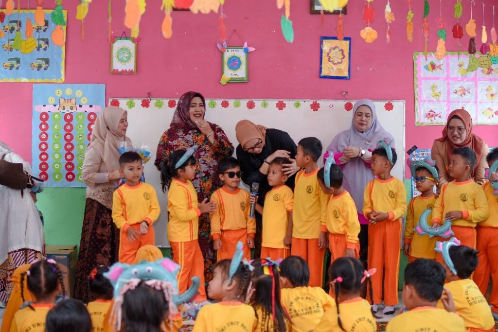 Holding Perkebunan Nusantara Dorong Penguatan Keluarga Lewat Peringatan Hari Ibu di PTPN IV Regional VII