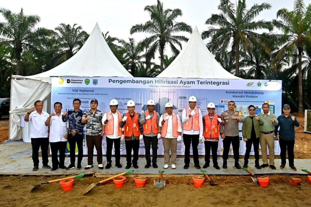 Holding Perkebunan Nusantara Melalui PTPN IV Regional V Dukung Program Pengembangan Hilirisasi Industri Ayam di Kalimantan Timur