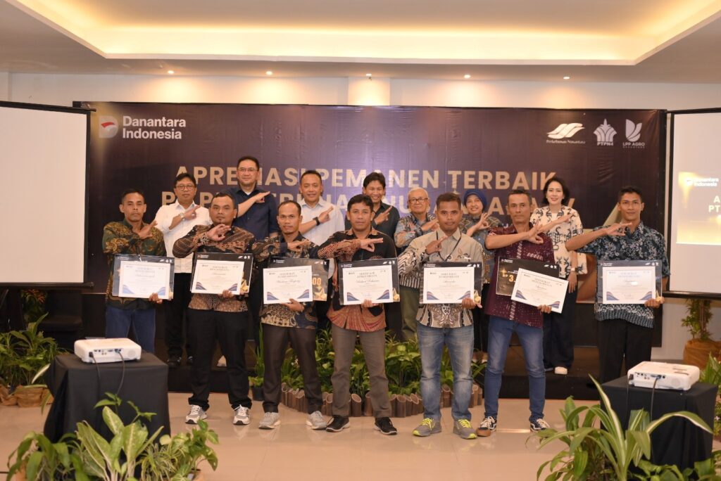 Journey of Excellence Holding Perkebunan Nusantara: Bohari Rahman, Simbol Ketangguhan Pemanen PTPN IV PalmCo
