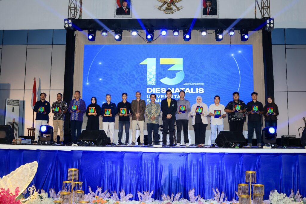 PTPN Group melalui PTPN IV Regional VI Raih Penghargaan di Dies Natalis Unsam ke-13 atas Aksi Tanggap Banjir Langsa