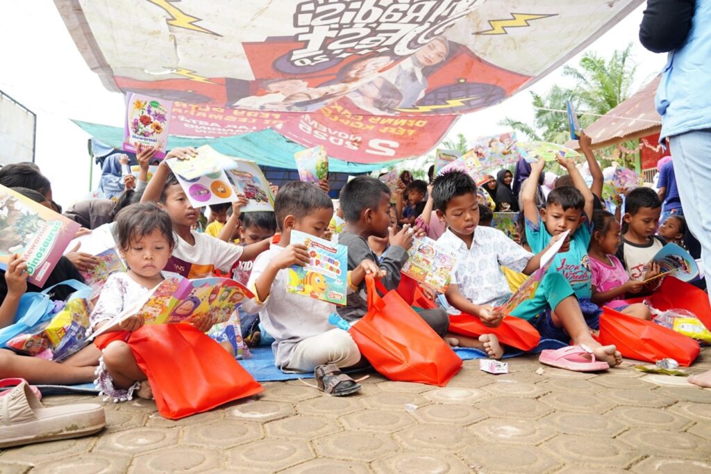 Dukung Akses Pendidikan, Holding Perkebunan Nusantara melalui PTPN IV PalmCo Sediakan Rumah Baca dan Bantuan Buku